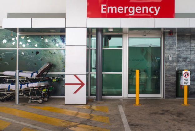 Flinders Medical Centre Emergency Department – External signage